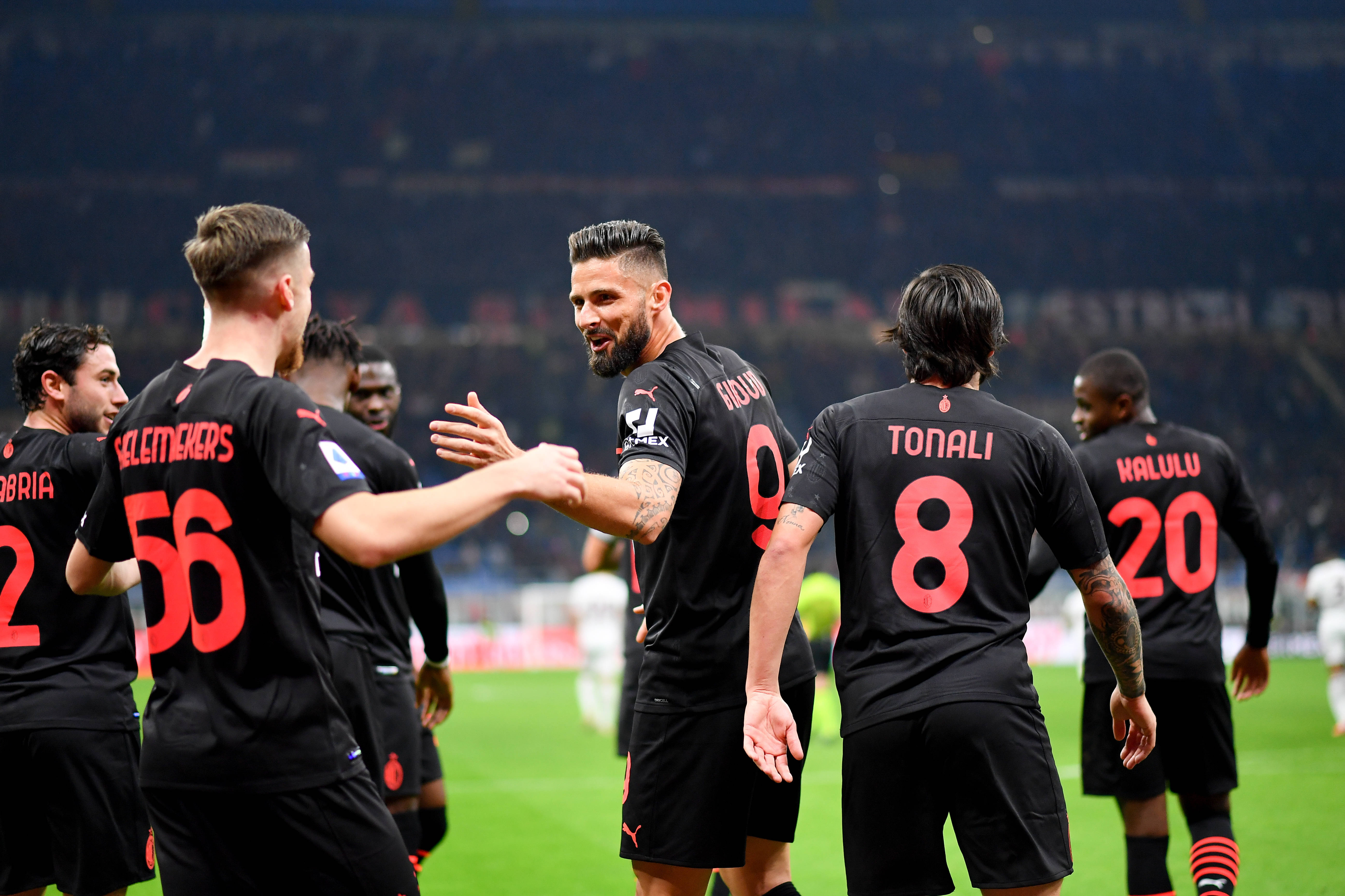 莱切2-1都灵，班达、拉萨纳-库利巴利建功（班达、拉萨纳-库利巴利破门，莱切2-1击败都灵）