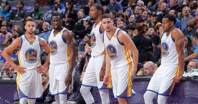 湖媒：东契奇重新登顶组织天赋指标排行榜（湖媒：东契奇再度领跑组织天赋指标榜）