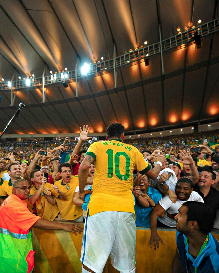 中国女足客战英格兰女足：邵子钦、王妍雯首发，王爱芳出战（中国女足客场挑战英格兰女足：邵子钦、王妍雯首发，王爱芳出场）