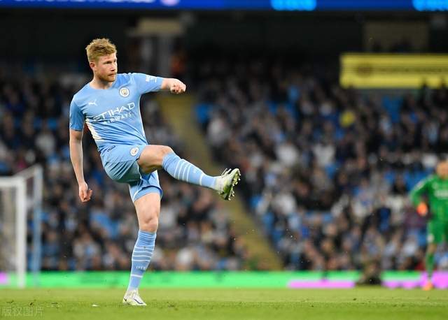 武汉三镇新帅为俱乐部引援制定名单，已锁定五条大鱼，斯坦丘领衔（武汉三镇新主帅拟定引援清单，五大目标已确定，斯坦丘居首）