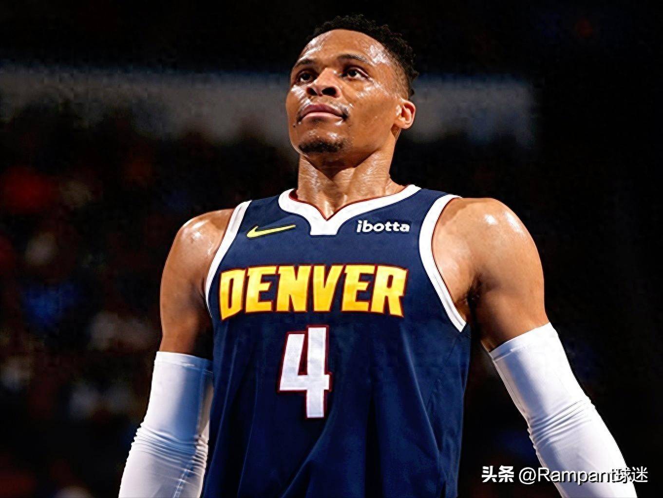 文班亚马大概率出战与雷霆比赛，他已参加多次5v5训练（文班亚马预计出战对阵雷霆，已多次参加5对5对抗训练）