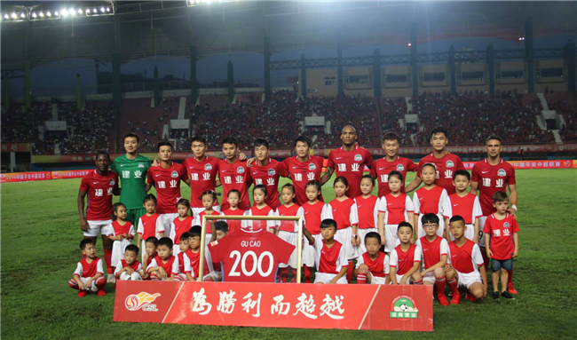 孔蒂：我们跑到了最后，也许只是跑得慢一些，就像一台柴油机（孔蒂：我们坚持到最后，或许只是慢了些，像台柴油机）