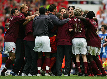 排超联赛而立之年争冠格局突变