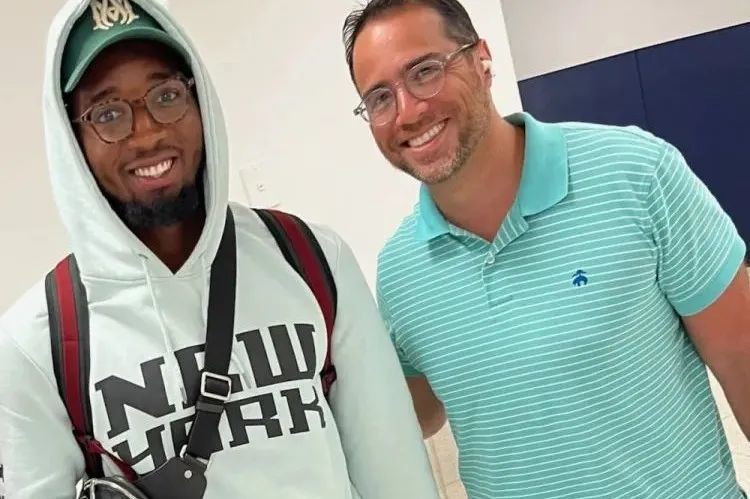 五大联赛各一队跻身欧冠积分榜前五（五大联赛各有一队位列欧冠积分榜前五）