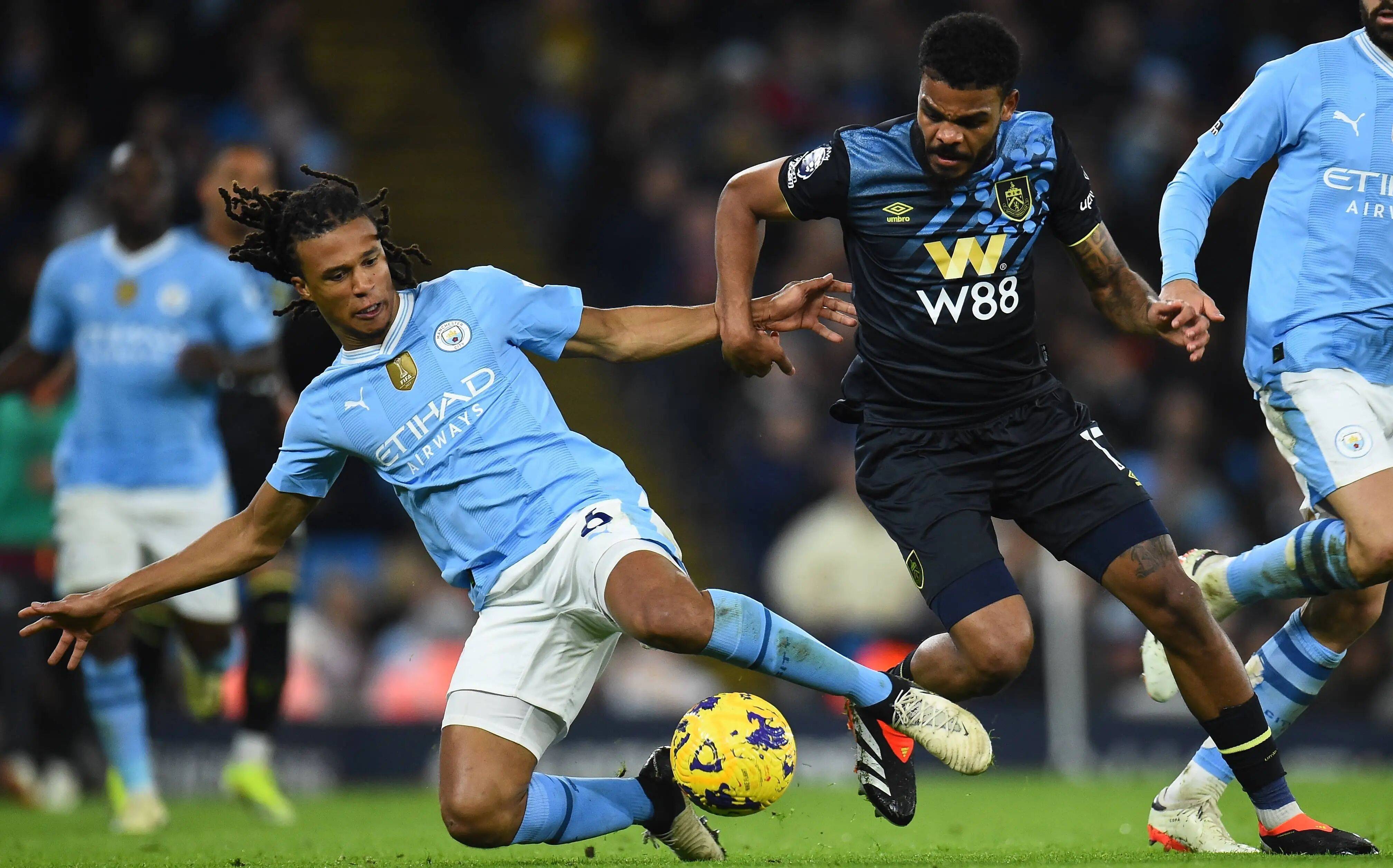 曼联拉什福德末段绝杀狼队（曼联凭拉什福德读秒绝杀击败狼队）