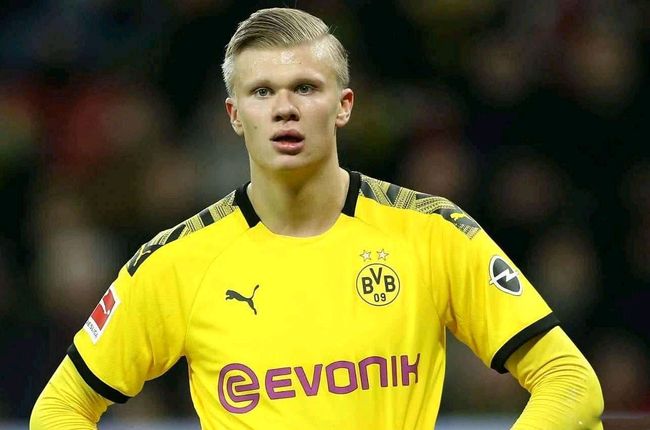 德比战投掷物品，西足协处罚塞维利亚部分看台关闭3场+罚款（因德比投掷事件，西足协重罚塞维利亚：部分看台封闭3场并罚款）