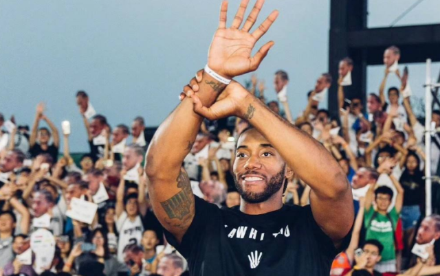 意甲积分榜：争冠白热化，米兰1球净胜球优势领先那不勒斯居首（意甲积分榜焦灼：米兰以1球净胜优势力压那不勒斯领跑）