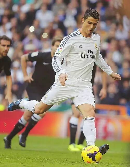 范佩西：瓜迪奥拉训练课让我醍醐灌顶；考教练证书两次没过