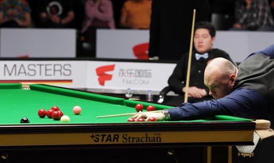 球场的绝对 球场的绝对